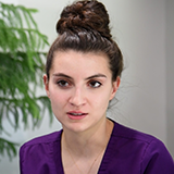 dental assistant student
